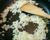 絶妙な味付け♡余ったご飯でオムライス作り方4写真