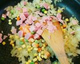 絶妙な味付け♡余ったご飯でオムライス作り方5写真