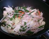 ☆辛味噌焼きうどん☆作り方3写真