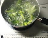 簡単✩ハムとブロッコリーの和風サラダ作り方1写真