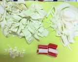 カニかま・キャベツ・玉葱のミルクスープ作り方1写真