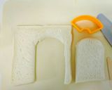 食パンdeチョコアイスのキャラ弁作り方1写真