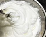 苺をサンドしたショートケーキ♡作り方1写真