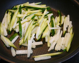 簡単！さっぱり生姜の青椒肉絲風作り方2写真