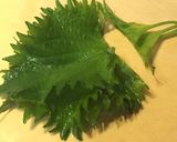 簡単☆餅入り焼竹輪の大葉巻き胡麻醤油かけ作り方5写真