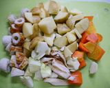 簡単！新じゃがと野菜の味噌マヨ炒め作り方1写真