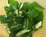 鶏ささみとピーマンの塩胡椒炒め作り方2写真