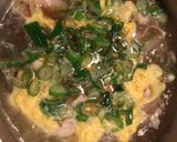 鶏肉の茹で汁で…ネギたっぷり春雨スープ作り方2写真