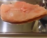 簡単おもてなし　鶏むね肉とレバーのロール作り方1写真