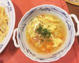 野菜とふわふわ卵スープ コンソメ味作り方3写真