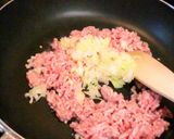 ぱぱっと！豚ひき肉とレンコンの炒め物作り方1写真