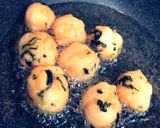 超簡単♡はんぺんと麩の素揚げたこ焼き風作り方3写真