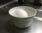 【弁当_たんぱく質】朝は時短レンジで卵作り方1写真