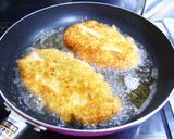 油はフライパン1cm！鶏むね肉チキンカツ作り方13写真
