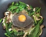 平日副菜☆ほうれん草としめじの卵炒め♪作り方6写真