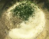 簡単☆鶏むね肉のパン粉焼き作り方1写真