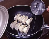 秘伝！おいしい餃子の焼き方作り方3写真