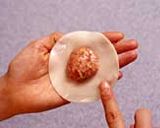 トゥルル～ン冷やし水餃子（包み方解説付）作り方3写真
