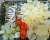 具材を5種類入れるだけ！栄養満点味噌汁☆作り方1写真