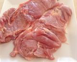 鶏モモの 白ワイン&オリーブ煮作り方1写真