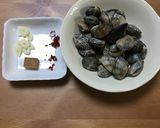 あさりとガーリックのコンソメ蒸し作り方1写真