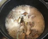 あさりとガーリックのコンソメ蒸し作り方3写真