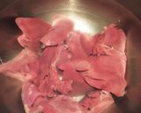 鶏レバーと新生姜の赤ワイン煮作り方1写真
