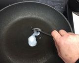 ココナッツオイルのポップコーン作り方1写真