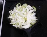 我が家の定番。コクうま味噌おからグラタン作り方2写真
