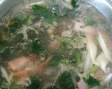 簡単鶏ガラスープで栄養たっぷり作り方6写真