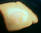 アメリカ料理✾エッグインホールサンド作り方2写真