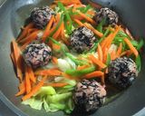 ストックOK：蒸し肉団子作り方11写真