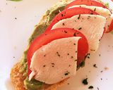 冷凍庫保存具材でワカモレチキントースト作り方4写真