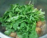 鶏だんご、しめじと春菊のさっぱり煮★作り方3写真