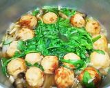 鶏だんご、しめじと春菊のさっぱり煮★作り方4写真