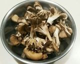 鶏もも肉とペンネのキノコクリーム作り方3写真