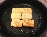 豆腐ステーキ♪ピリ辛ひき肉なめこ炒めがけ作り方2写真
