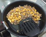 豆腐ステーキ♪ピリ辛ひき肉なめこ炒めがけ作り方4写真