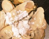 牡蠣のカレー風味アヒージョ→スキレット作り方1写真