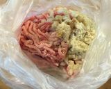 初めてでも簡単♪レンジで10分で作る焼売作り方1写真