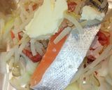 アルミホイルに乗せるだけ！鮭のホイル焼き作り方2写真