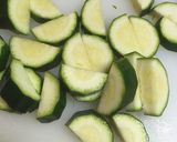 茄子とズッキーニのツナ炒め作り方1写真