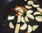 茄子とズッキーニのツナ炒め作り方4写真