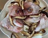 #私の節約・鯛のアラのかぶと蒸し作り方1写真