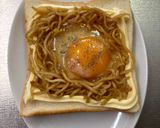 卵と焼きそばマヨトースト！作り方3写真