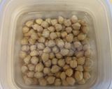 手羽元とひよこ豆のトマト煮作り方1写真