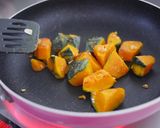ガーリック風味*南瓜の甘辛明太子絡め作り方3写真