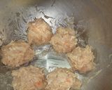 鶏団子とごぼうと舞茸のお吸い物作り方2写真