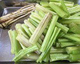 旬♫葉ごぼうと京あげの炒め煮！作り方1写真