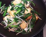 豆腐とニラともやしの炒め物作り方3写真